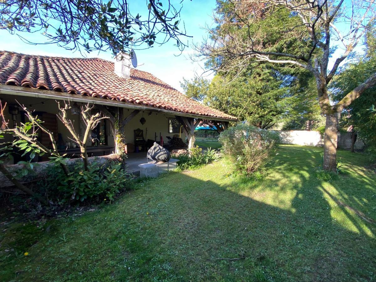 Domaine Du Tafiart Bed and Breakfast Sarron Exteriör bild