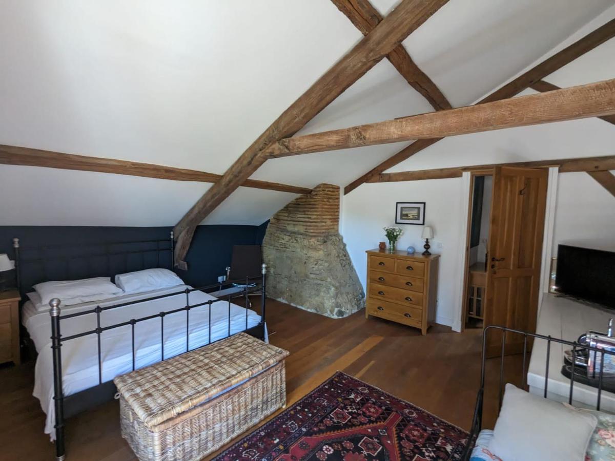 Domaine Du Tafiart Bed and Breakfast Sarron Exteriör bild